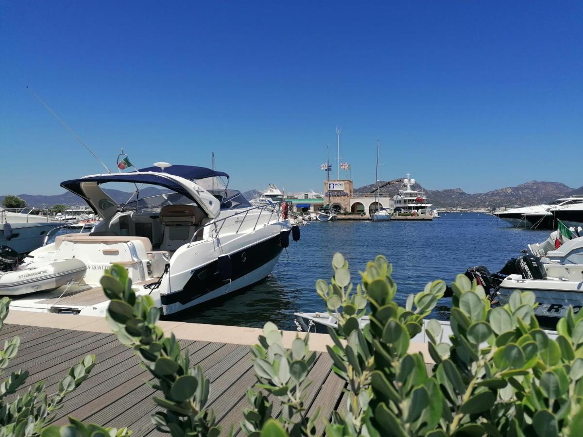 Top Floor Gulf View Apartment Olbia Bagian luar foto