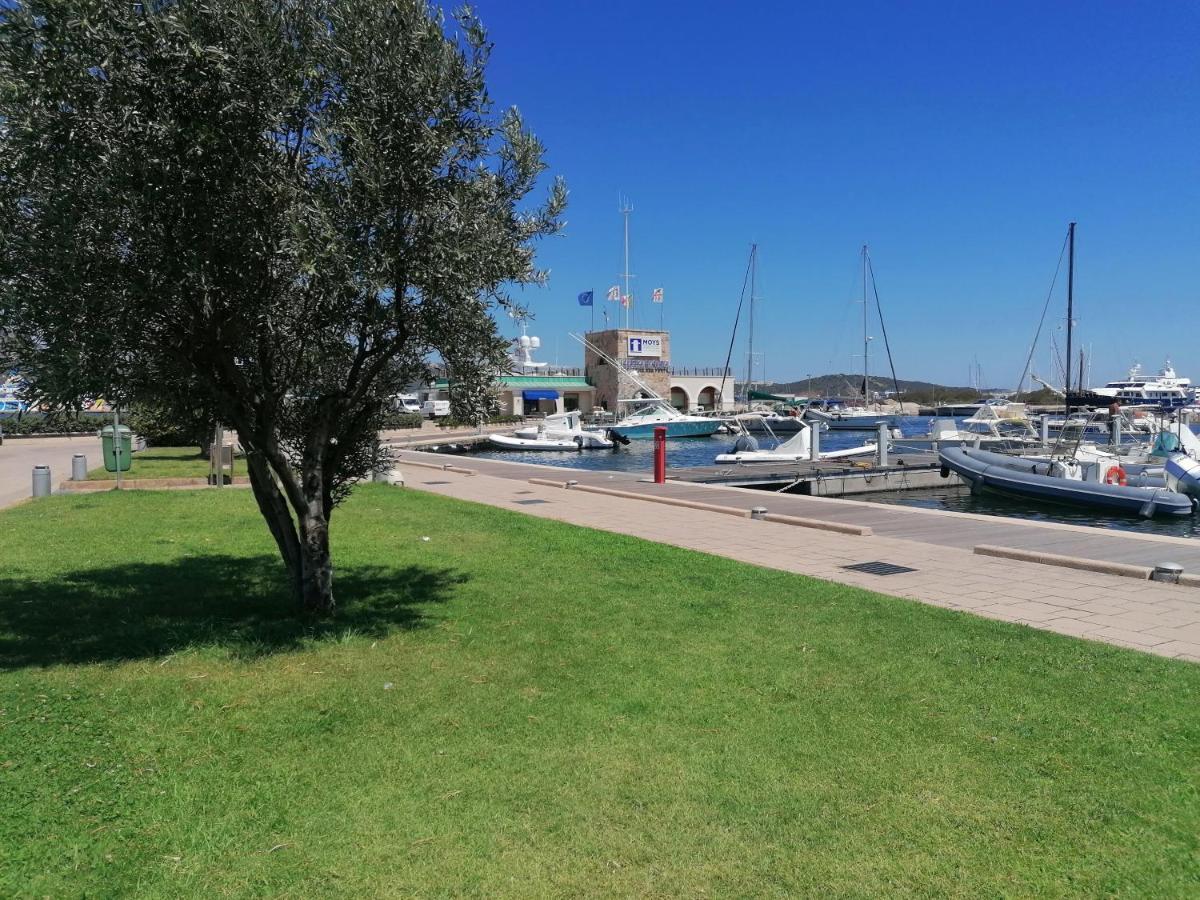 Top Floor Gulf View Apartment Olbia Bagian luar foto