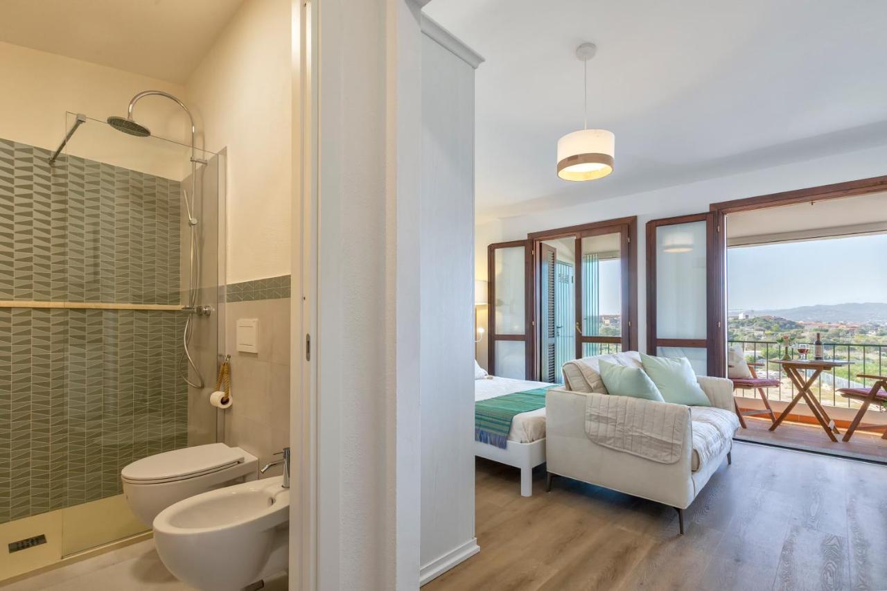 Top Floor Gulf View Apartment Olbia Bagian luar foto